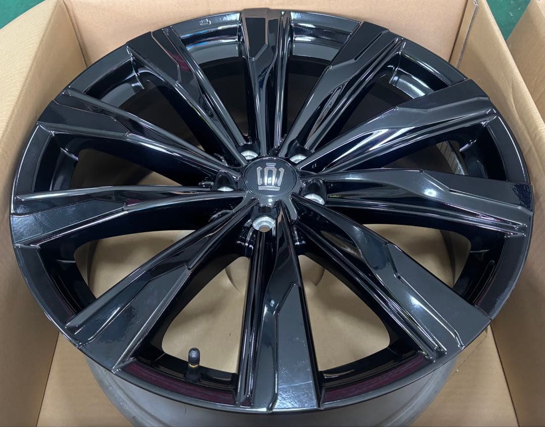 トヨタクラウン純正アルミホイール4本セット新車外し‼️