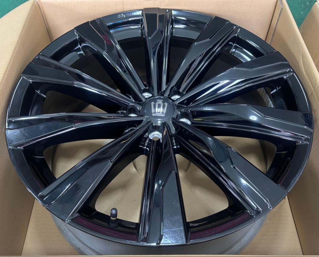 トヨタクラウン純正アルミホイール4本セット新車外し‼️