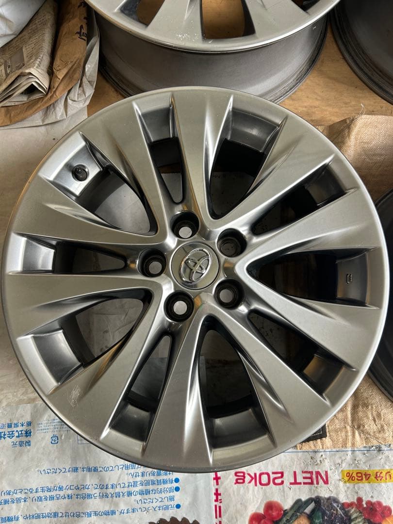 トヨタ 18インチ アルミホイール ハイグロス色