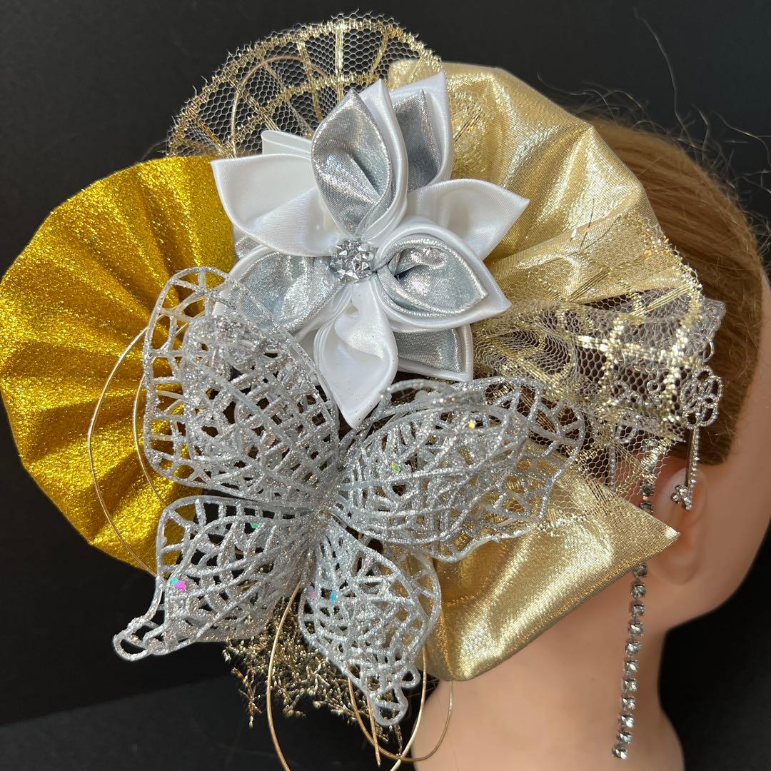 【momo様】専用　オーダー髪飾り