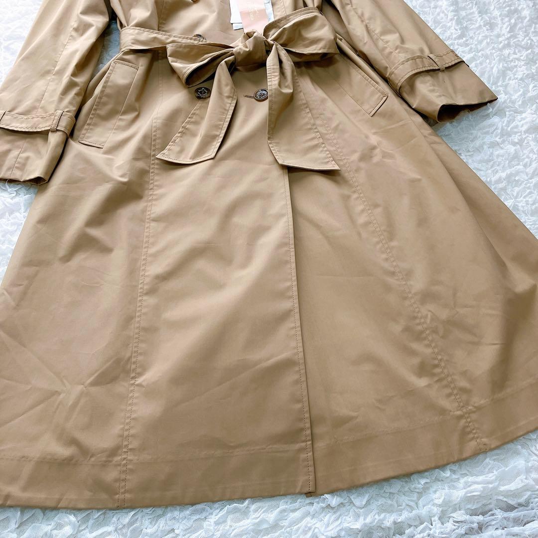 ローズティアラ　新品　バックプリーツ　トレンチコート　大きいサイズ　46