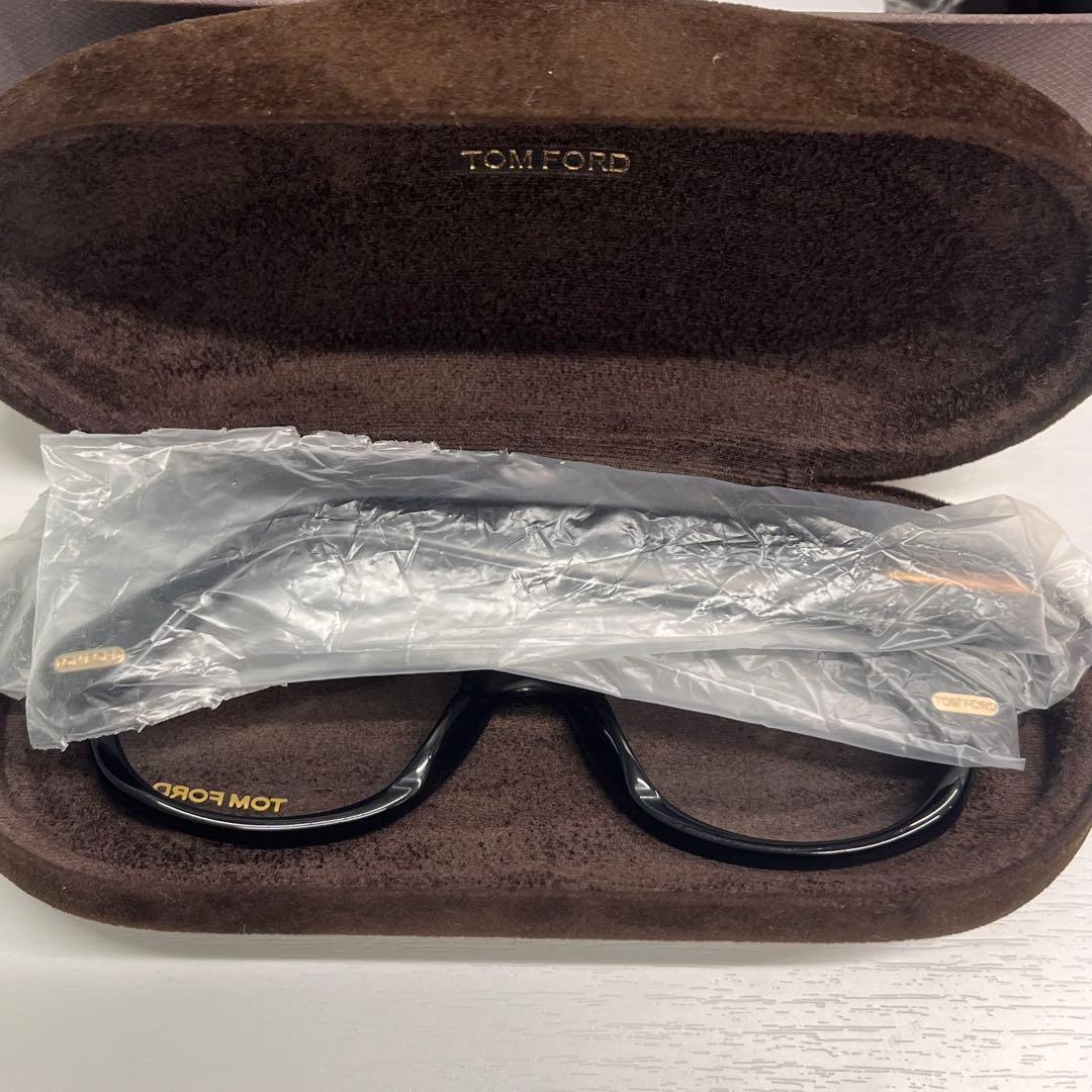 ◎TOM FORD TF5040 メガネ サングラス トムフォード BLACK
