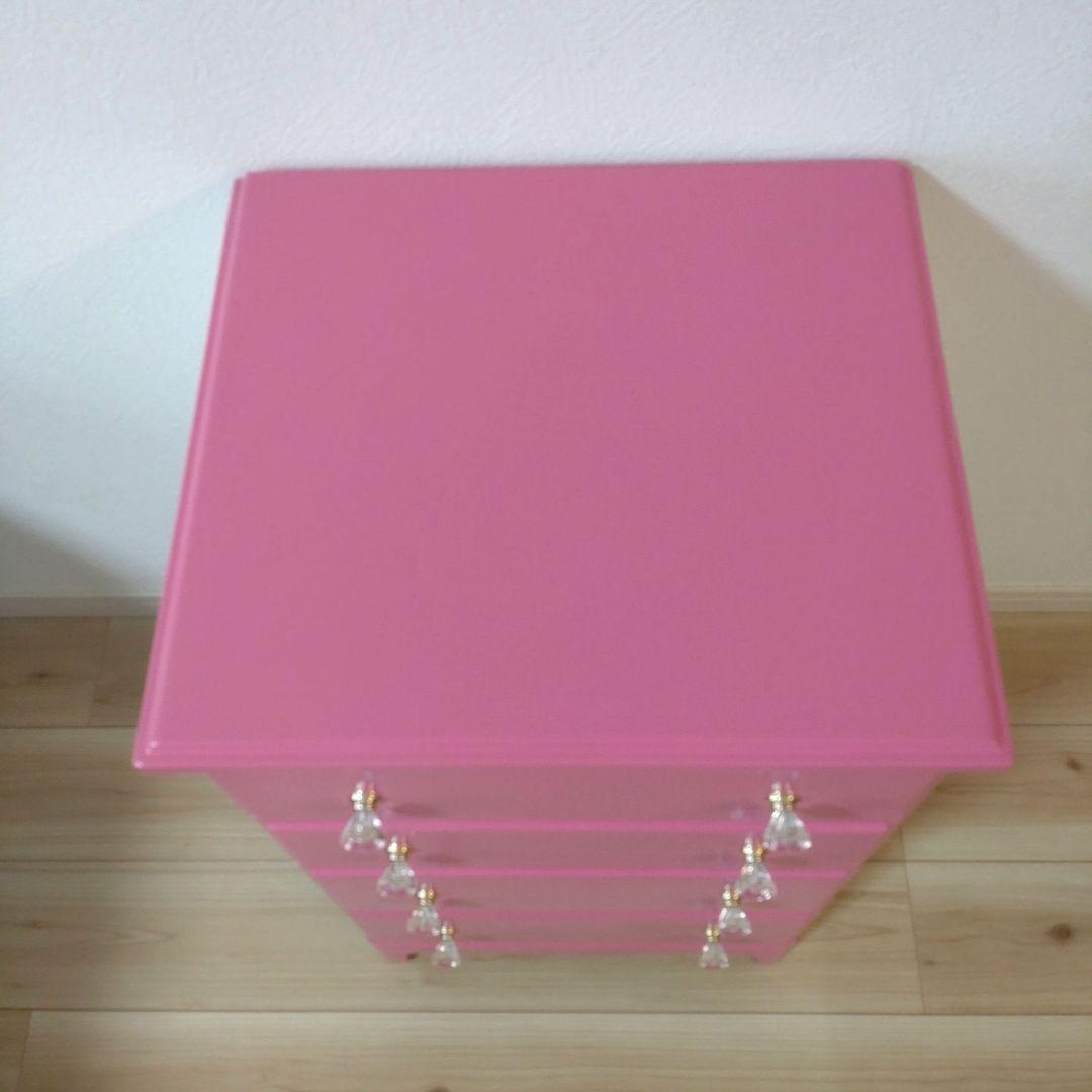 ピンキーライティング　アルファタカバ　ピンクの木製チェスト タンス　箪笥