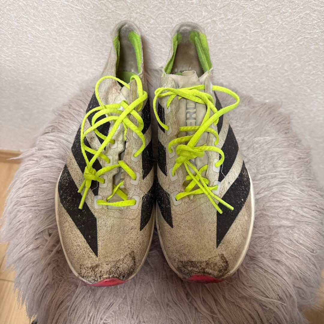 スパイク・シューズ ホワイト/ブラック/イエロー アディゼロprimeSP3