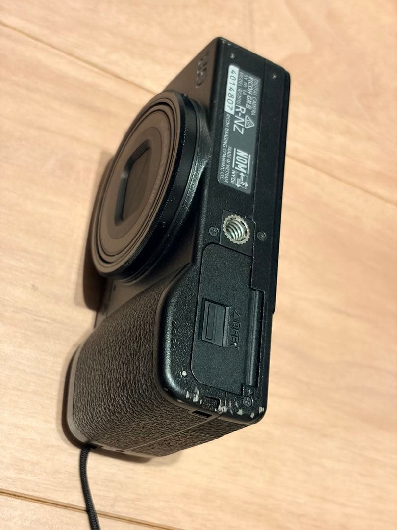 RICOH GR III 2.8mm APS-C 本体+バッテリー2個