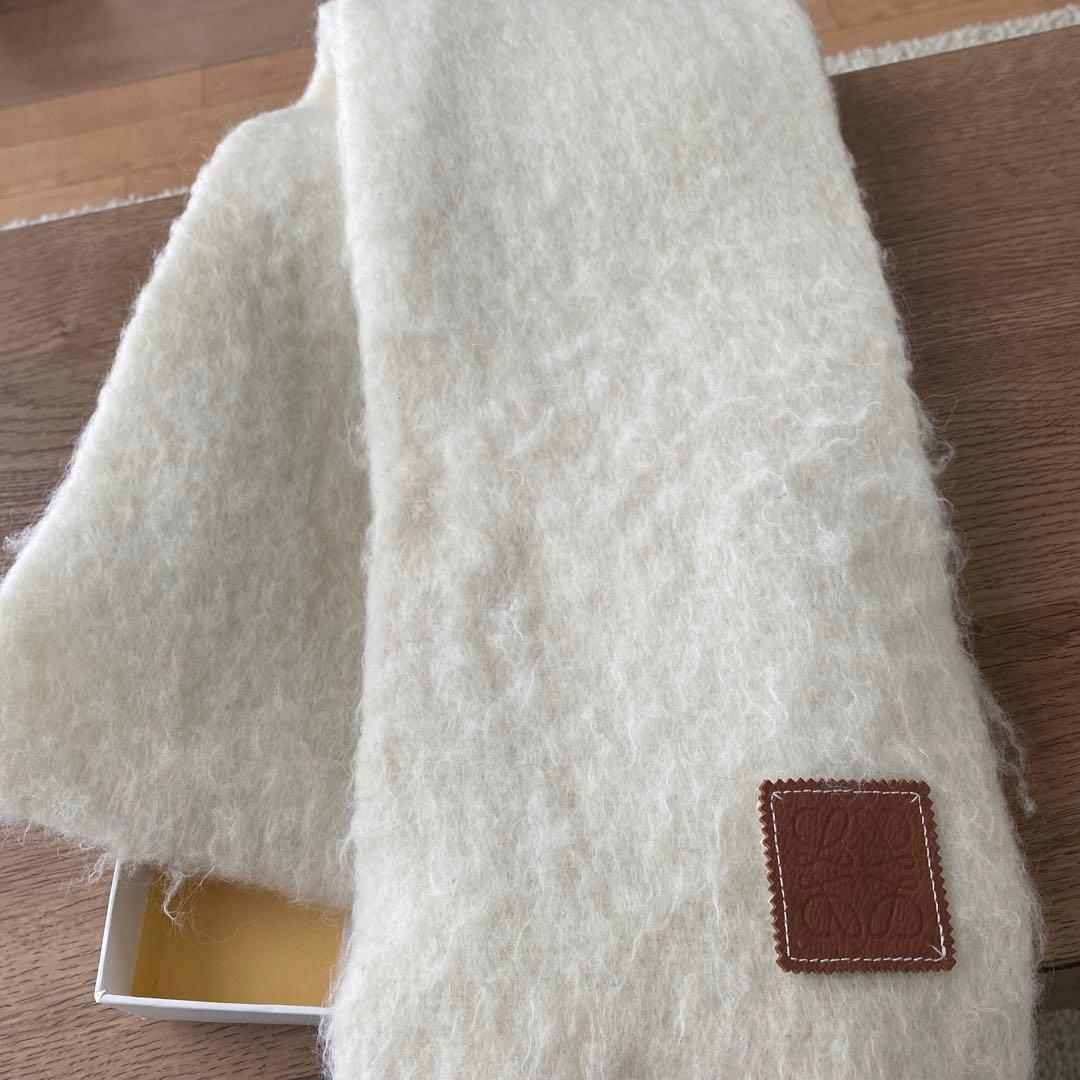 ななさん専用　LOEWE アイボリー ウール マフラー