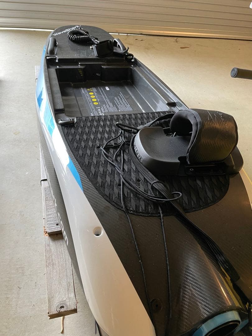 WaveShark世界最速電動サーフボード