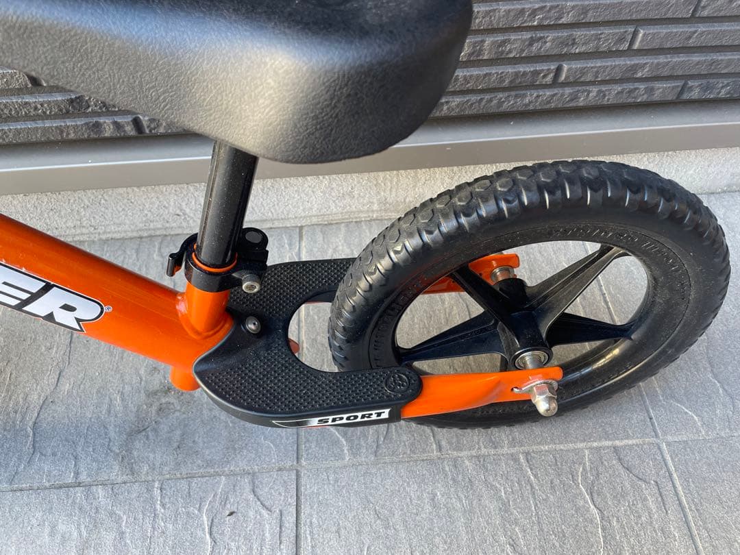 【未使用】ストライダー/スポーツモデル/12インチ