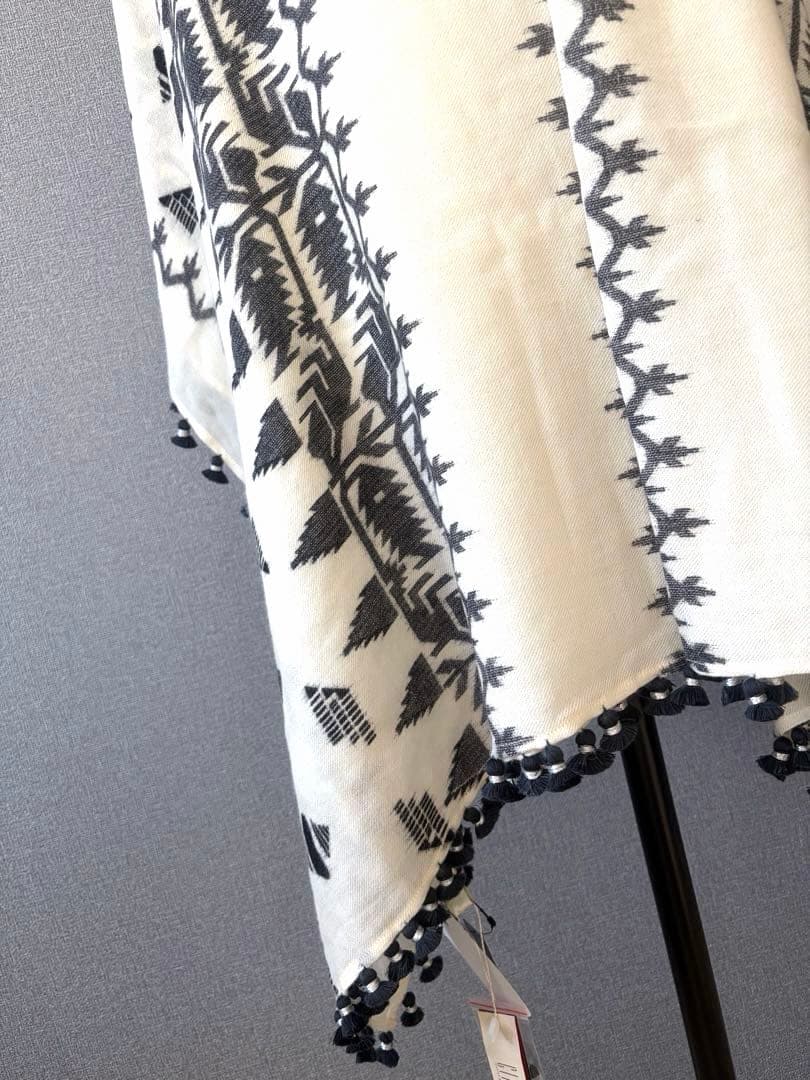 新品 CITRUS ネイティブ柄 ポンポンストール ウール100%定価