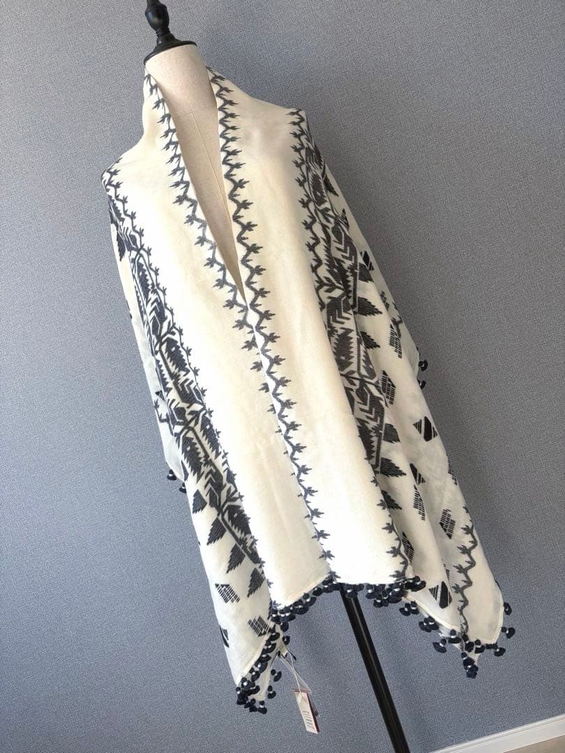 新品 CITRUS ネイティブ柄 ポンポンストール ウール100%定価