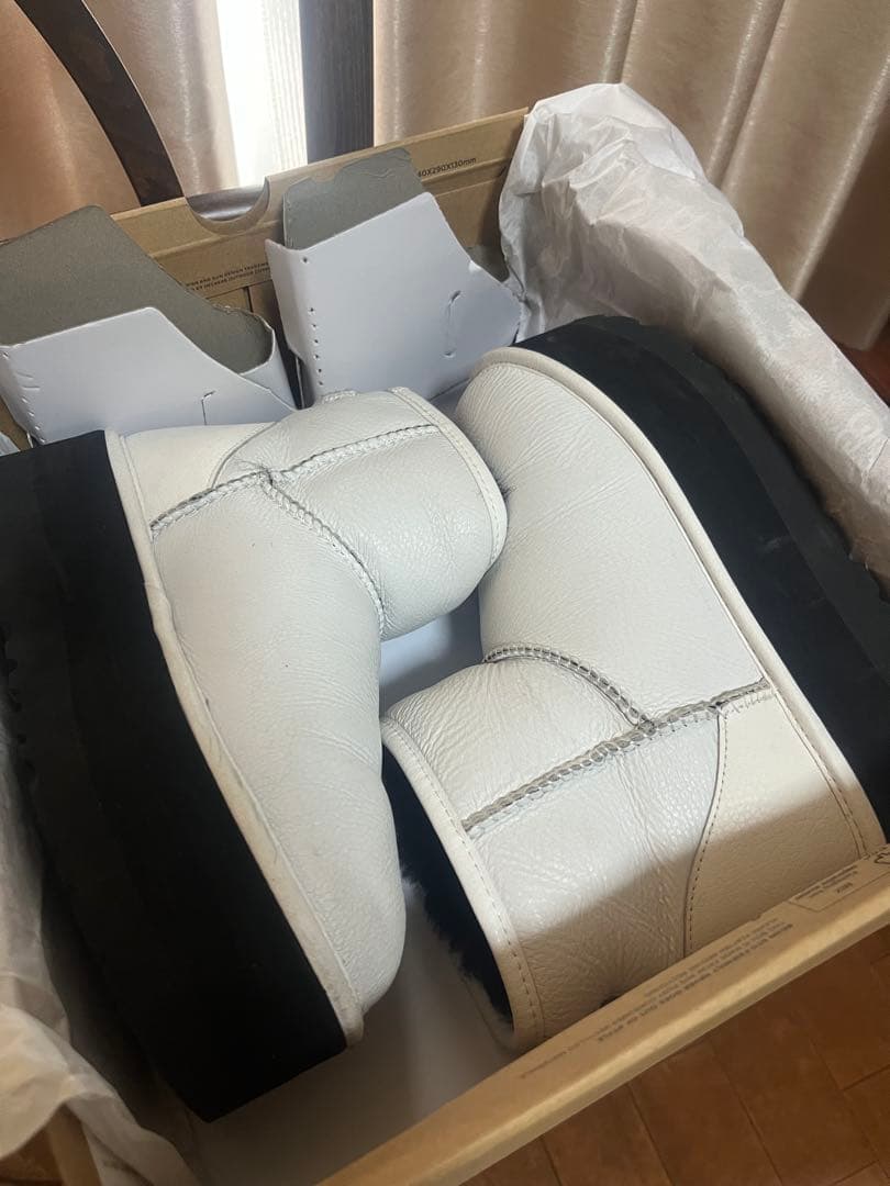 UGG クラシックミニ ムートンブーツ 超美品