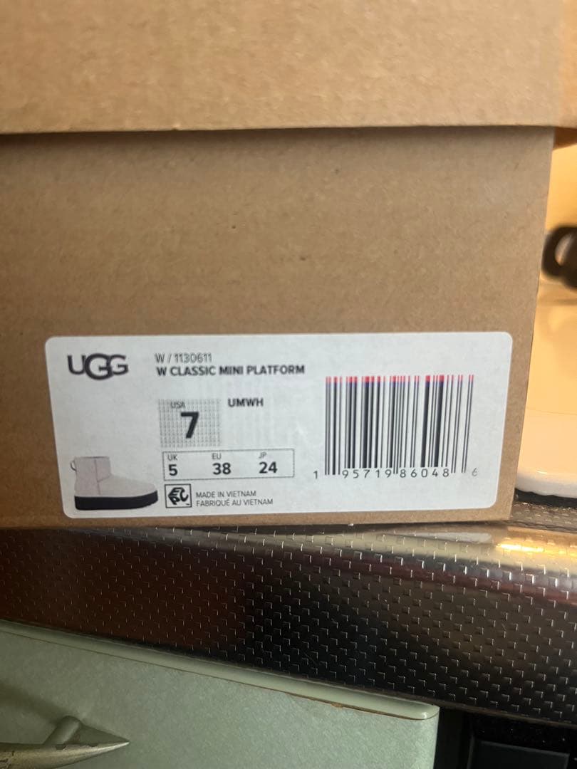 UGG クラシックミニ ムートンブーツ 超美品