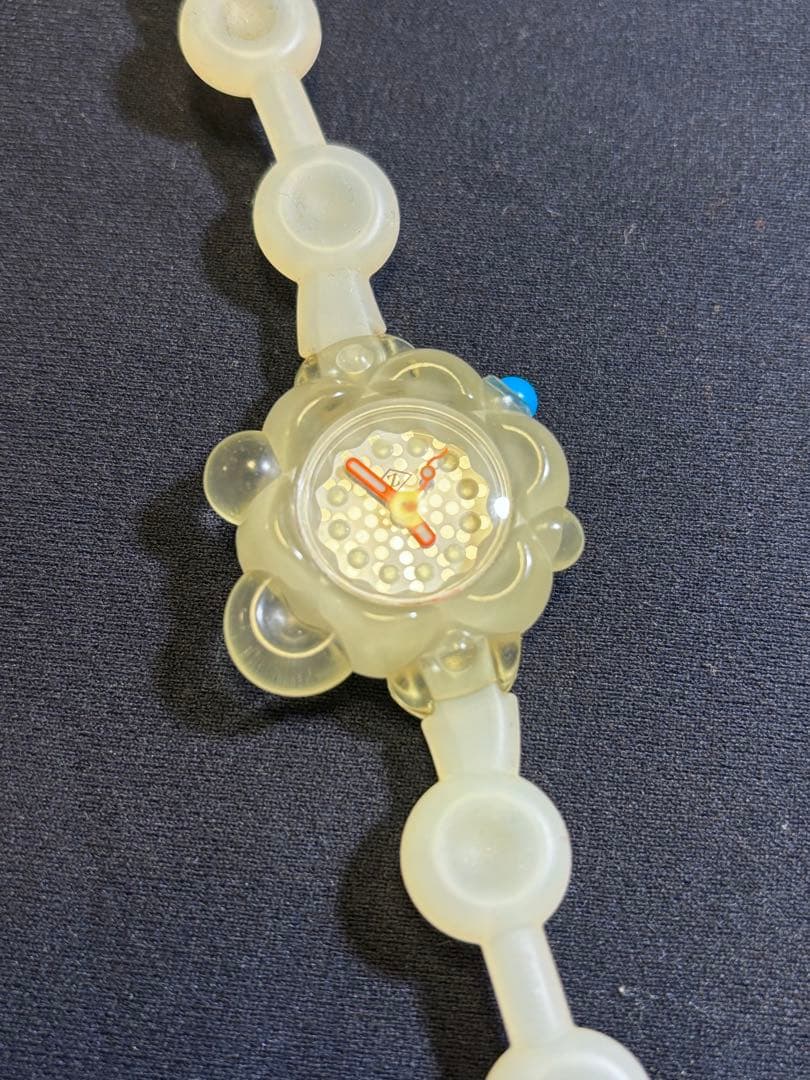 試着のみ　美品　CABANE de ZUCCA 腕時計 白血球　 ズッカ