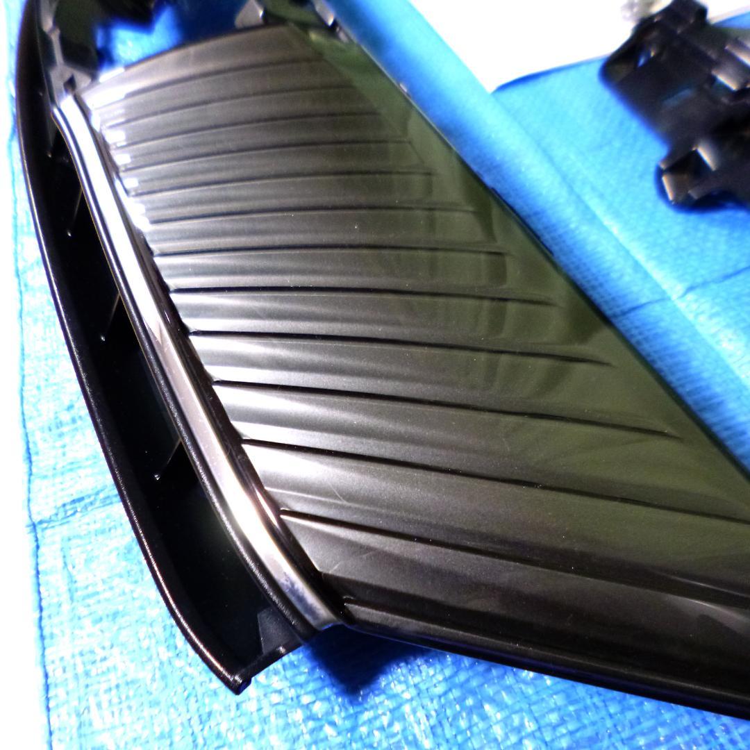 ■ハリアー グリル 60系 後期 ■ガンメタ 美品/低走行/破損なし■