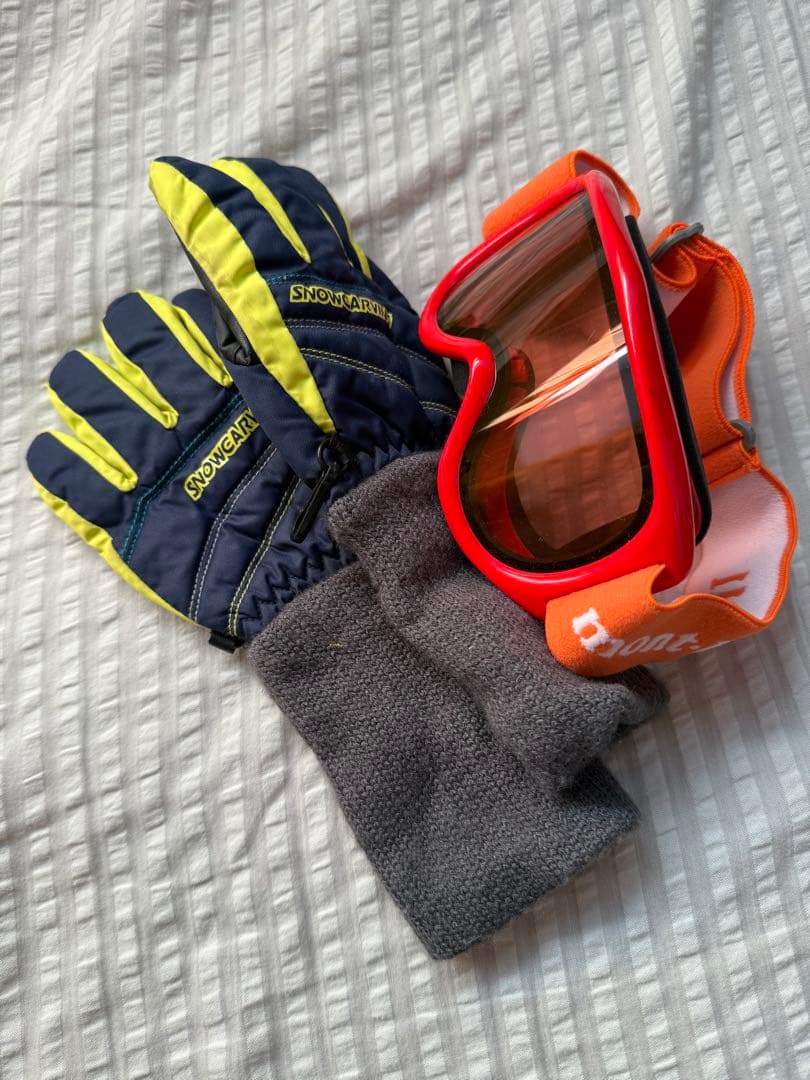 ゴーグル手袋付mont-bell 子ども用スキーウェア セット130モンベル