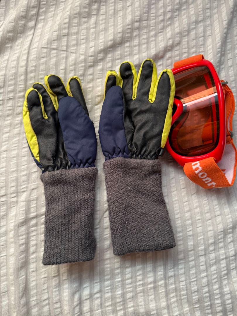 ゴーグル手袋付mont-bell 子ども用スキーウェア セット130モンベル