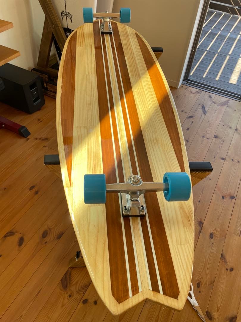 オーダーロングサーフスケート。インテリアオブジェにも！