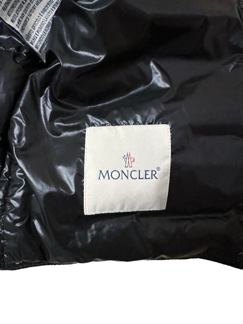 【モンクレール】ダウンベスト　ブラック 美品 サイズ00