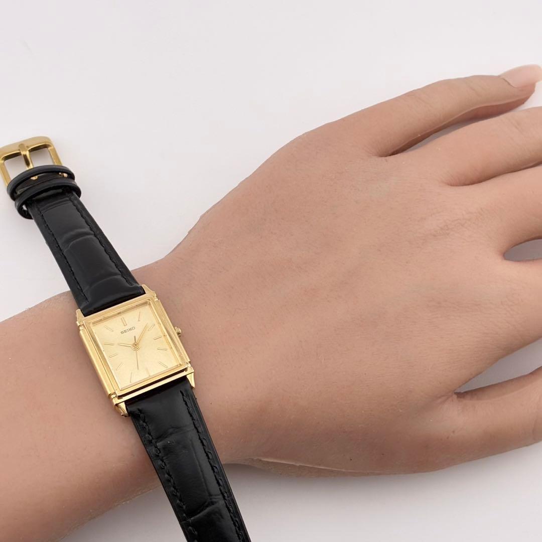 【美品/希少/電池交換済】SEIKO　腕時計　新品ベルト　ゴールド　クォーツ
