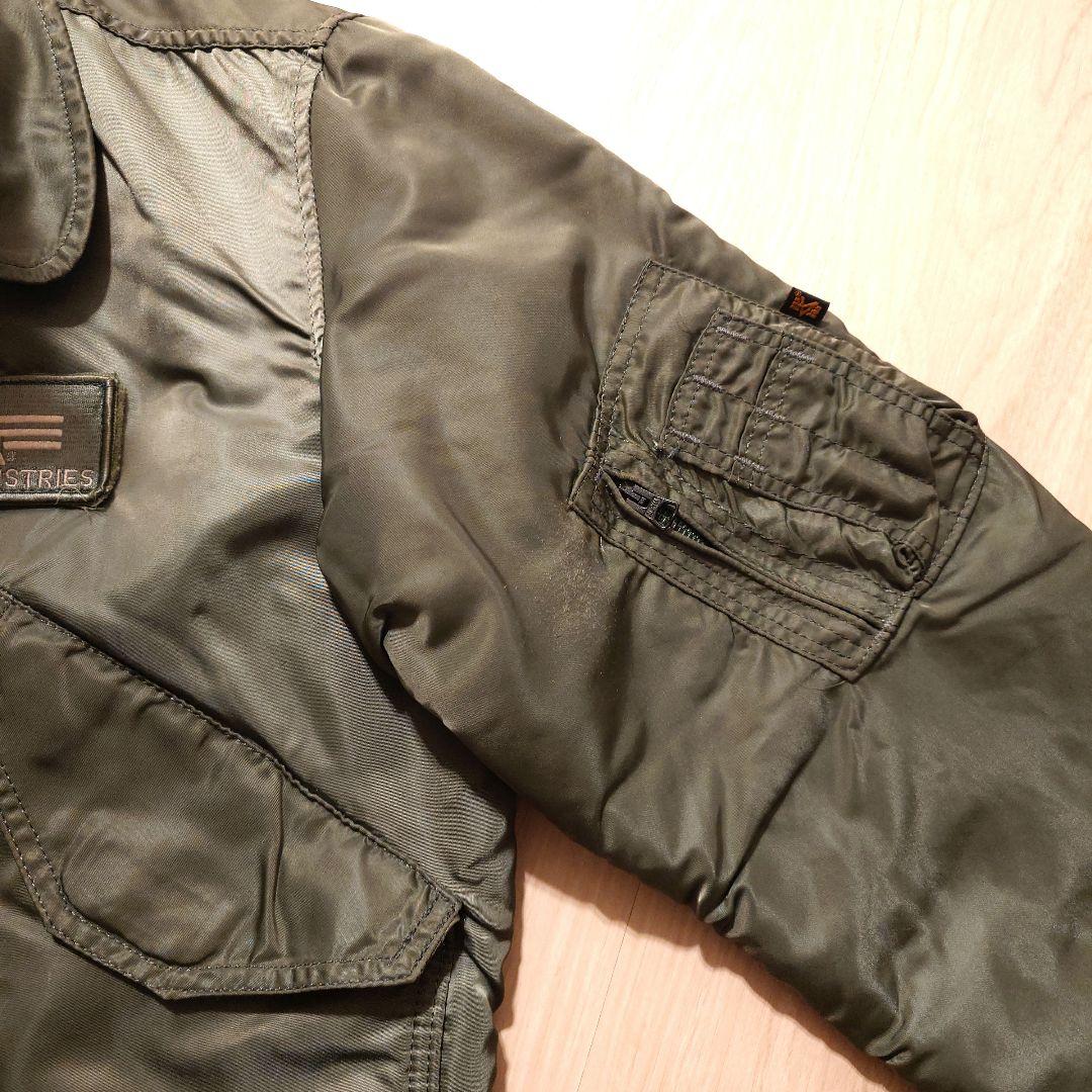 ALPHA INDUSTRIES フライトジャケット USA製 希少　カーキー