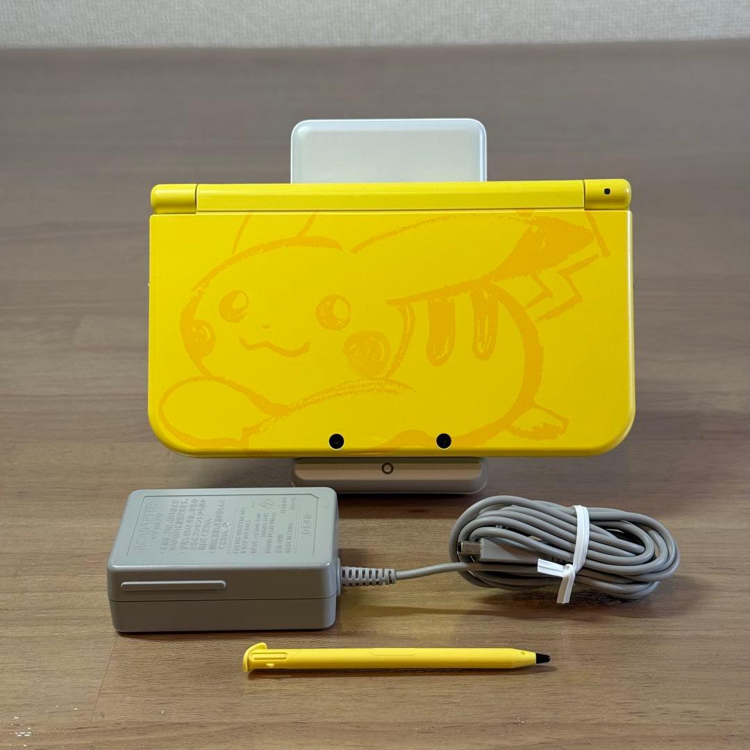 5-202 Newニンテンドー3DS LL ピカチュウ【イエロー】