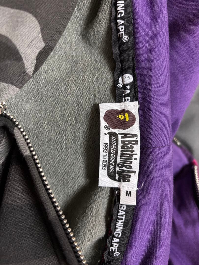 A bathing apeジップパーカー