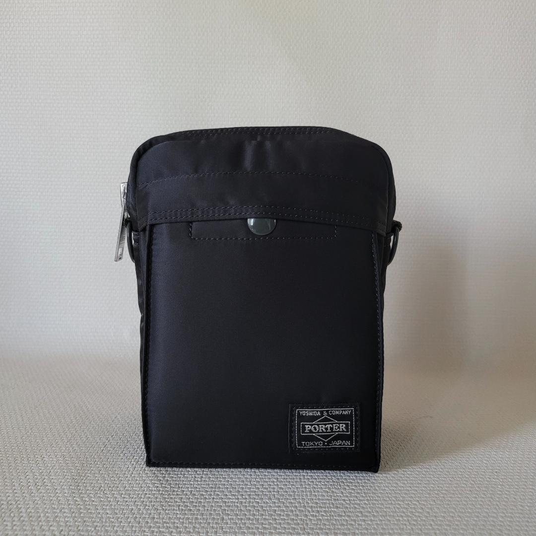 PORTER＿PX TANKER VERTICAL＿タンカーショルダーブラック
