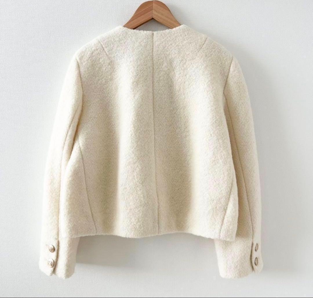 美品✨JUSGLITTY ブークレジャコット　金ボタン　ホワイト 1 コート