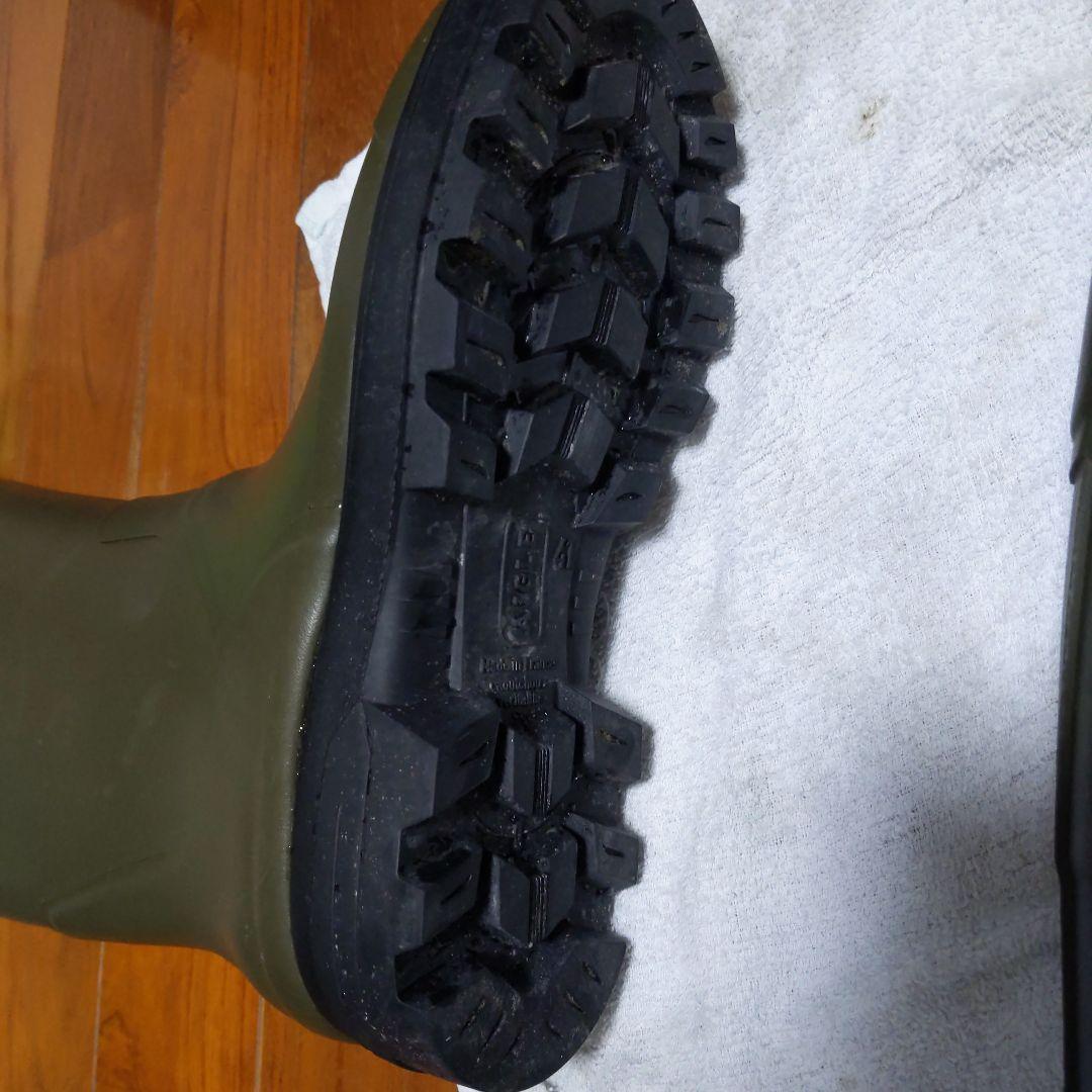 AIGLE　エーグル　ベニル　カーキ　41のサイズ　美品　値引き可