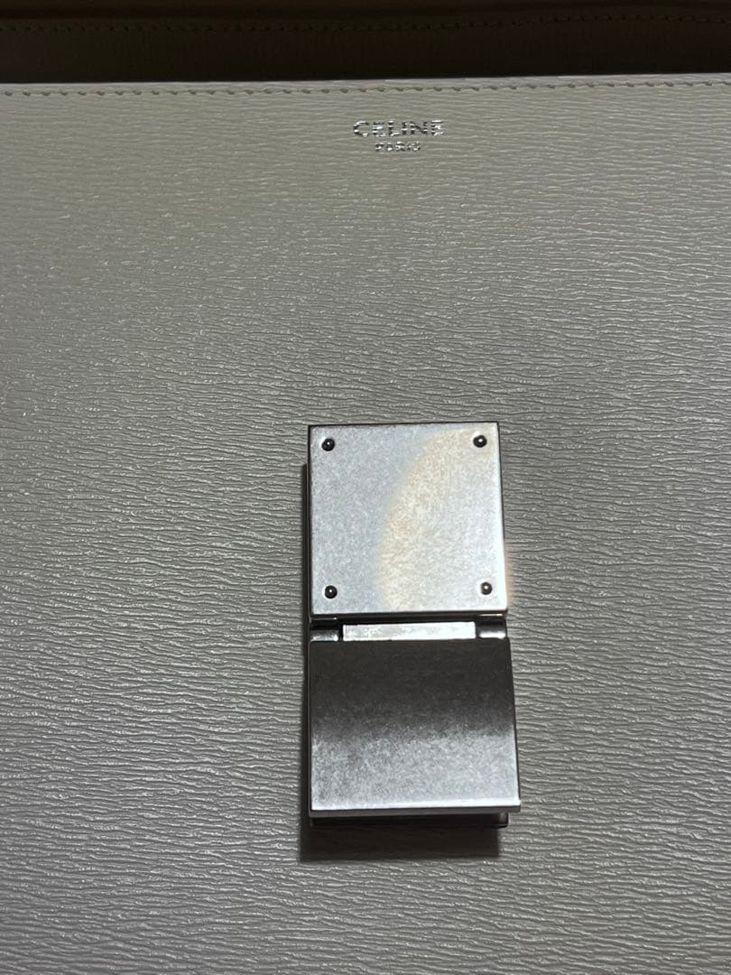 2/10中のみ　セリーヌ　クラシックボックス　バッグ　シルバー金具　ホワイト