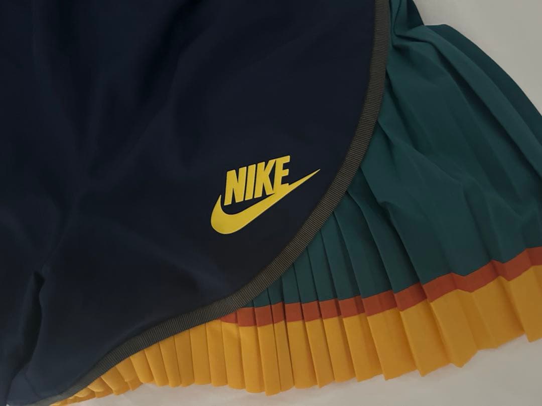Nike Sacai ショートパンツ xs