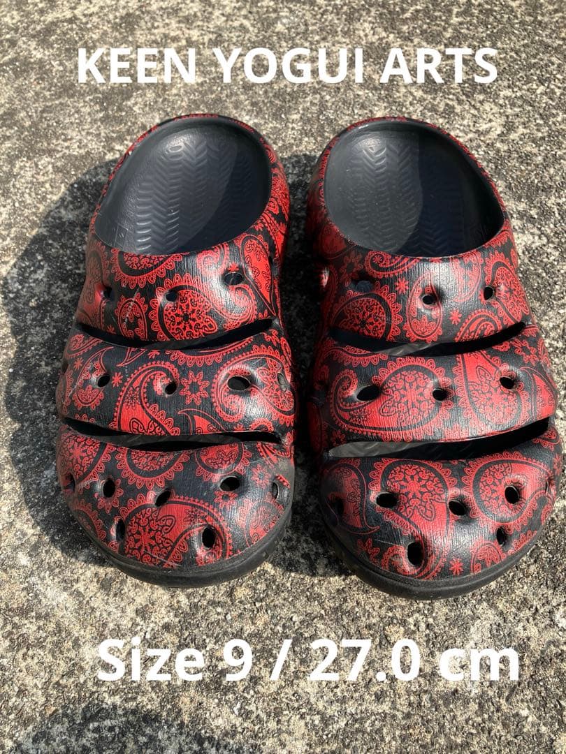 KEEN YOGUI ARTS サンダル 赤黒 ペイズリー 9