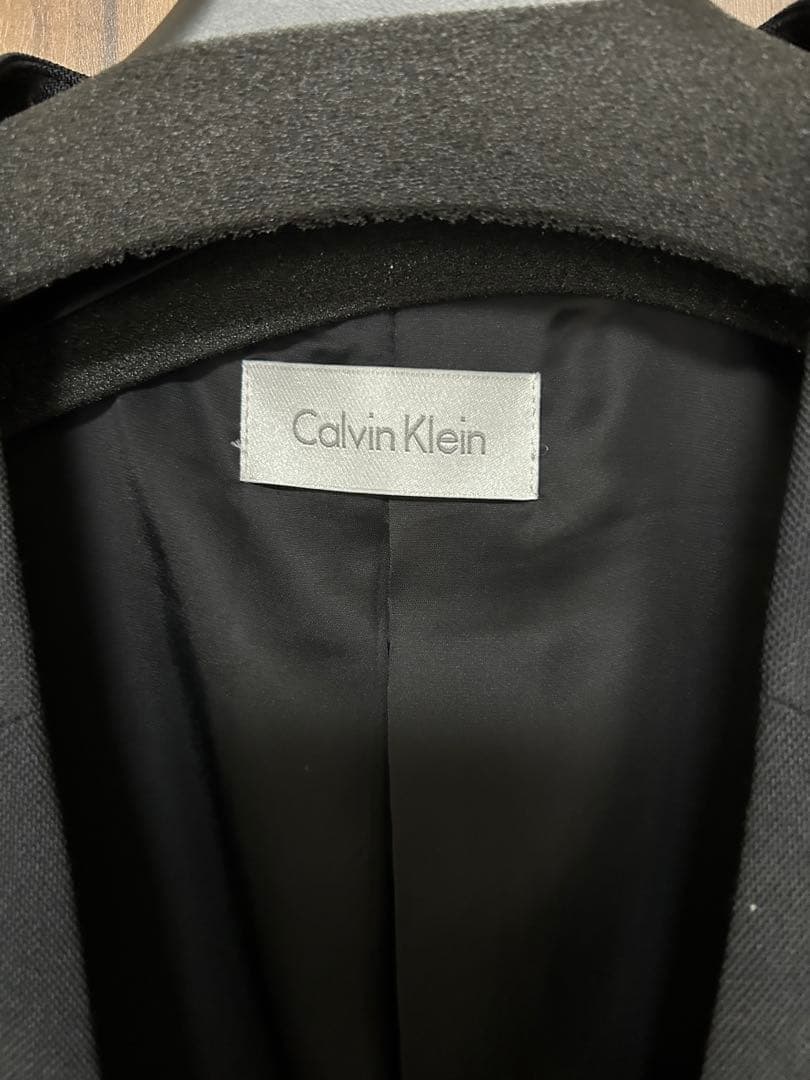 ノーカラー ブラックジャケット