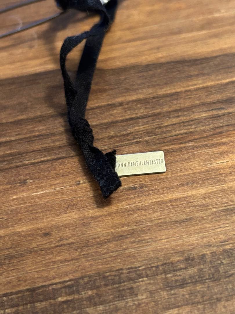 ANN DEMEULEMEESTER クリスタル ペンダント型チャーム 透明