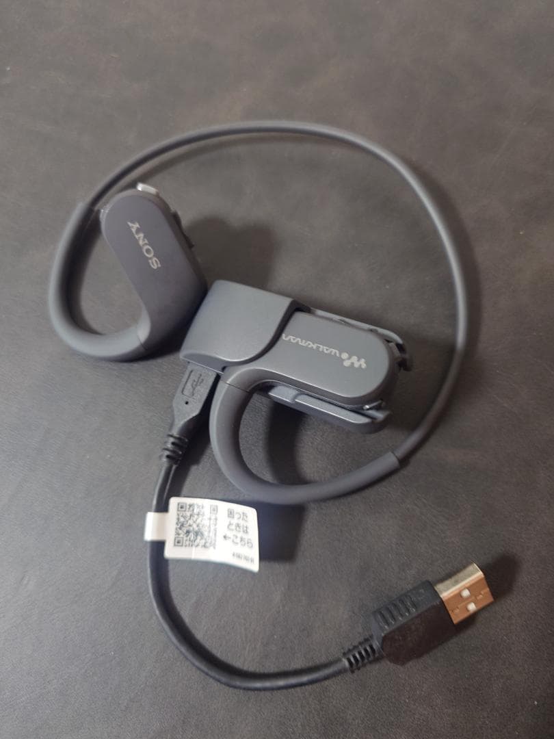 ソニー ヘッドホン一体型ウォークマン　NW-WS410