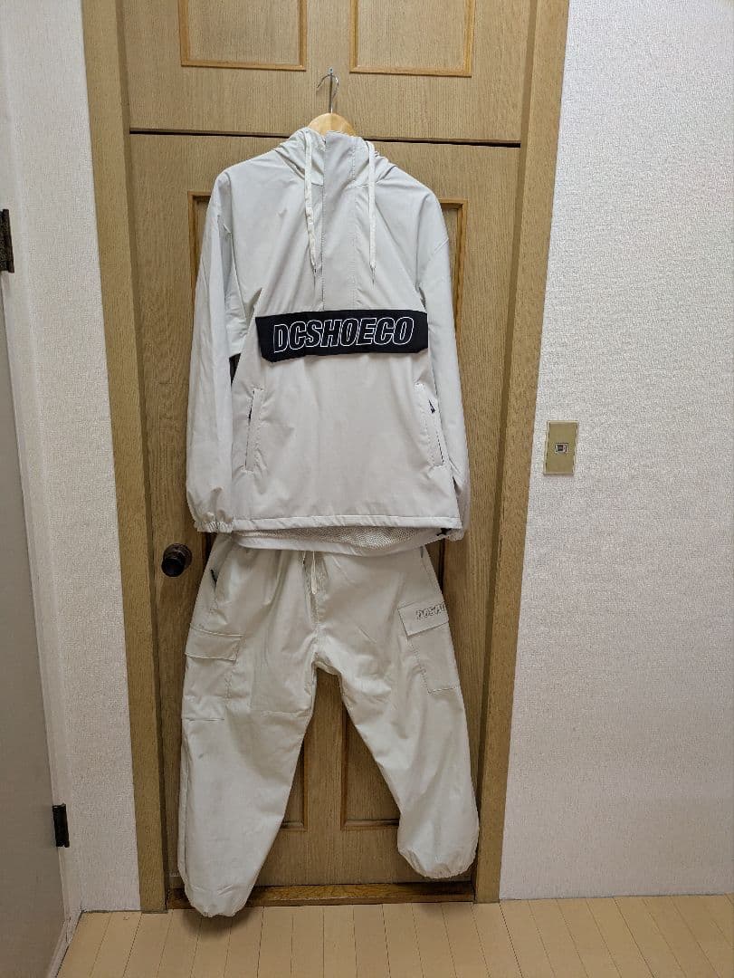 DC スノボ　ウエア　上下中古セット