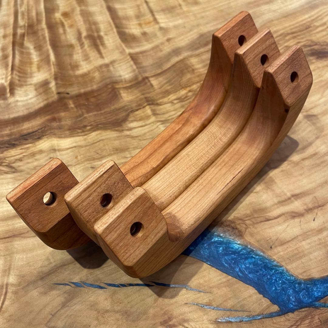 キャラバンE26 ブラックチェリーアシストグリップ　Ａピラー助手席天井3点セット