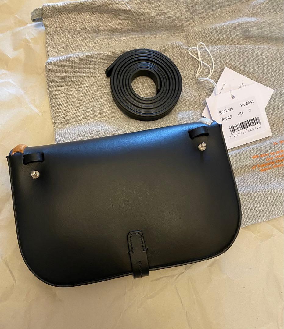 IL BISONTE イルビゾンテ ショルダーバッグ クロスボディ　ブラック