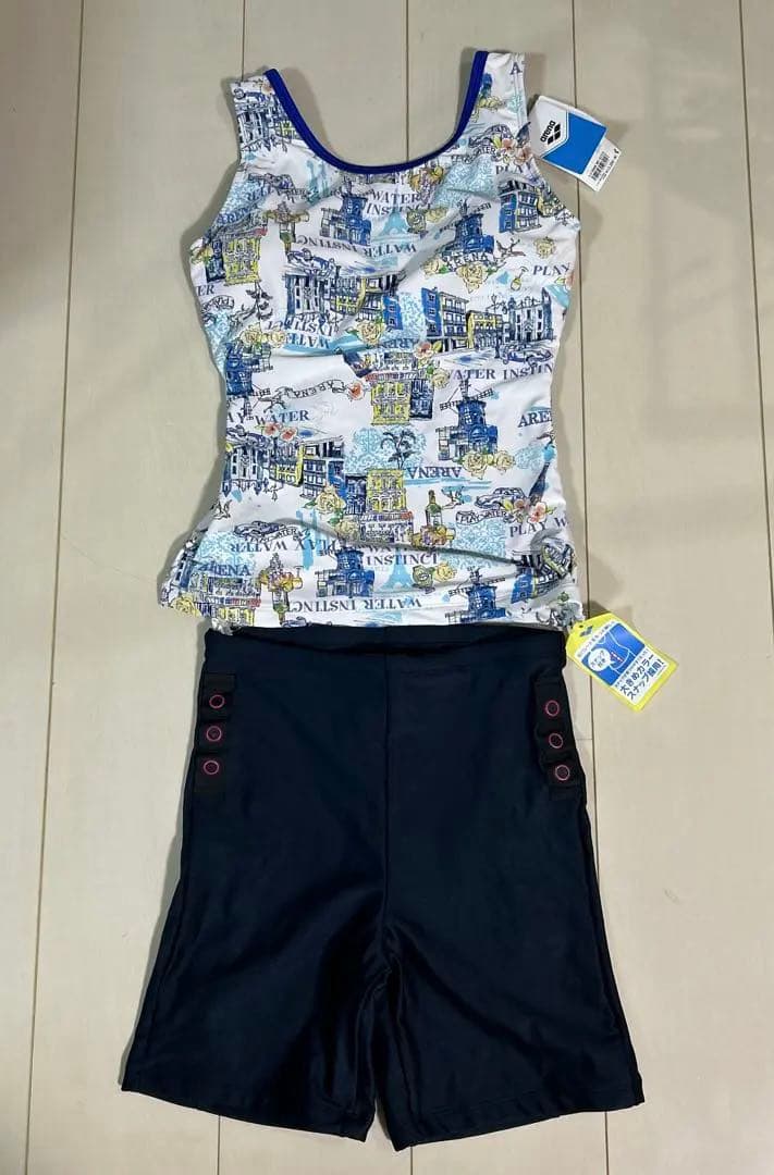 【新品未使用タグ付】アリーナ　arena セパレート水着