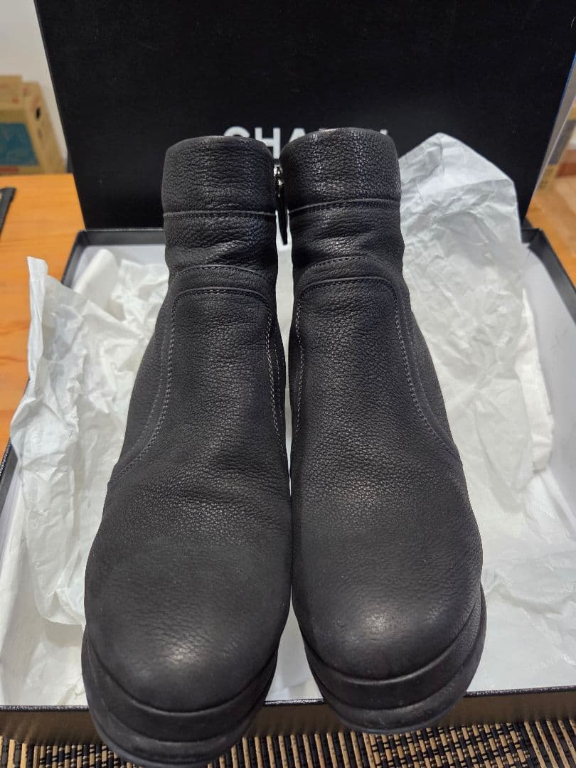 た*き様 CHANEL　サイドジップブーツ　マトラッセ