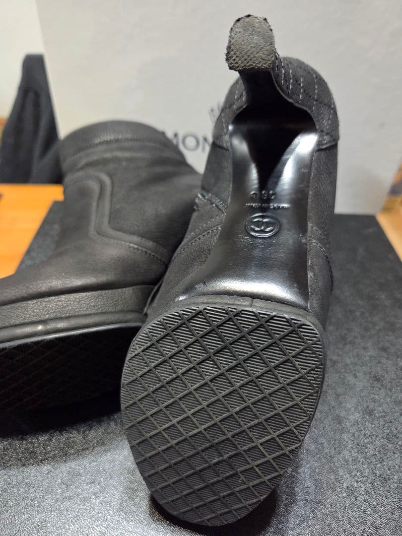 た*き様 CHANEL　サイドジップブーツ　マトラッセ