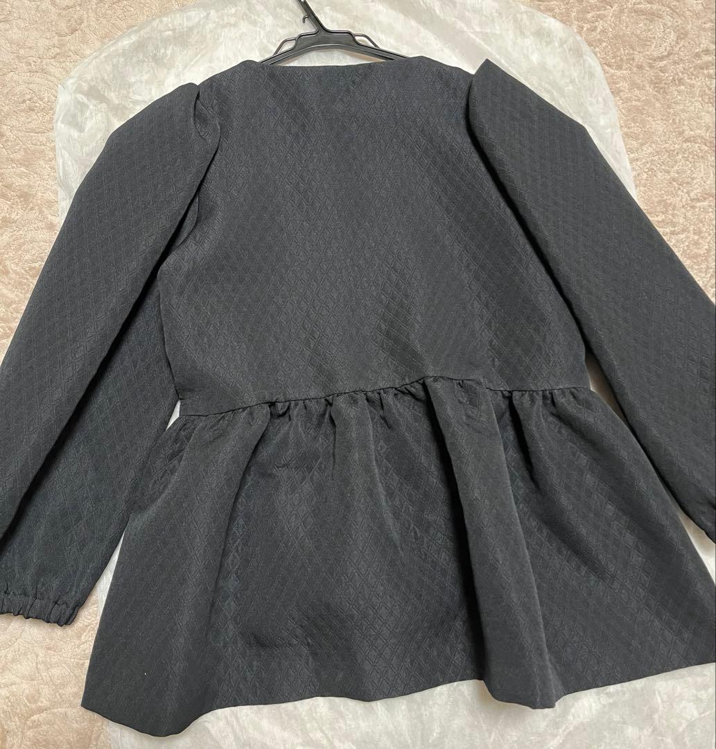 新品未使用　bitnabi ビンナビ　ハートカッティングキルティングトップス