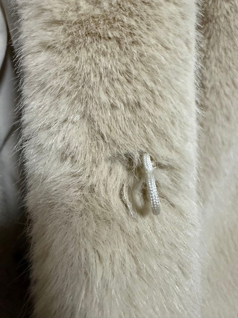 【yilon】WAISTMARK ECO FUR COAT