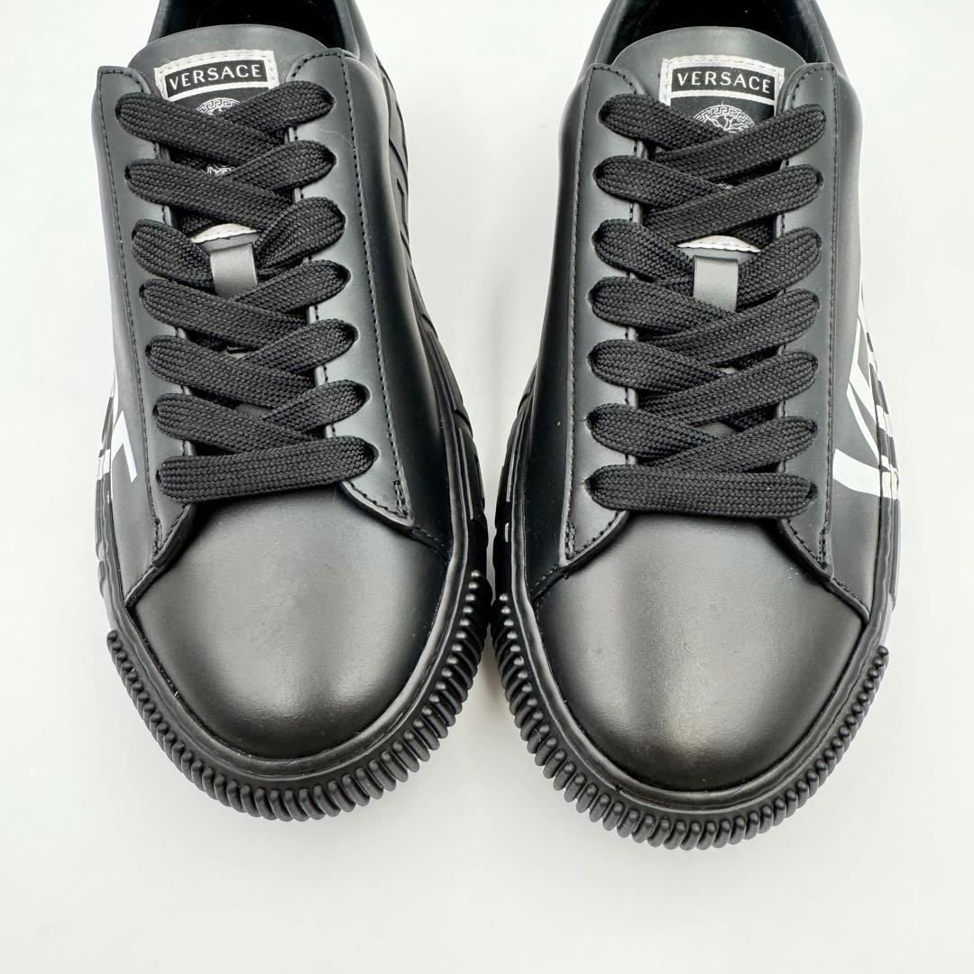 新品✨VERSACE ローカットスニーカー　レザー　ブラック　ロゴマーク