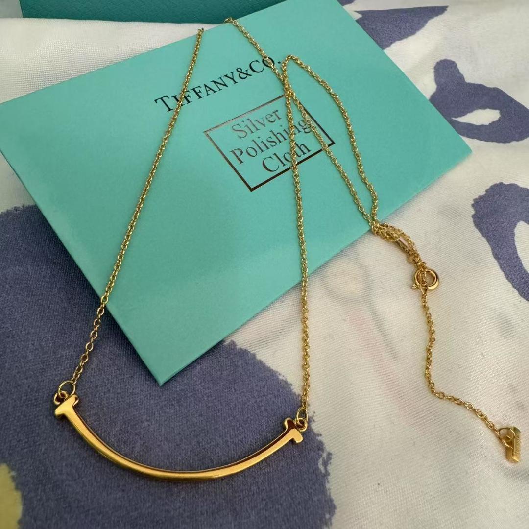 TIFFANY & Co.ティファニーT スマイル ネックレス
