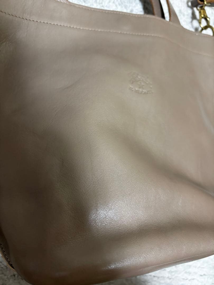 イルビゾンテ　タッセル付き　2wayバケツバッグ