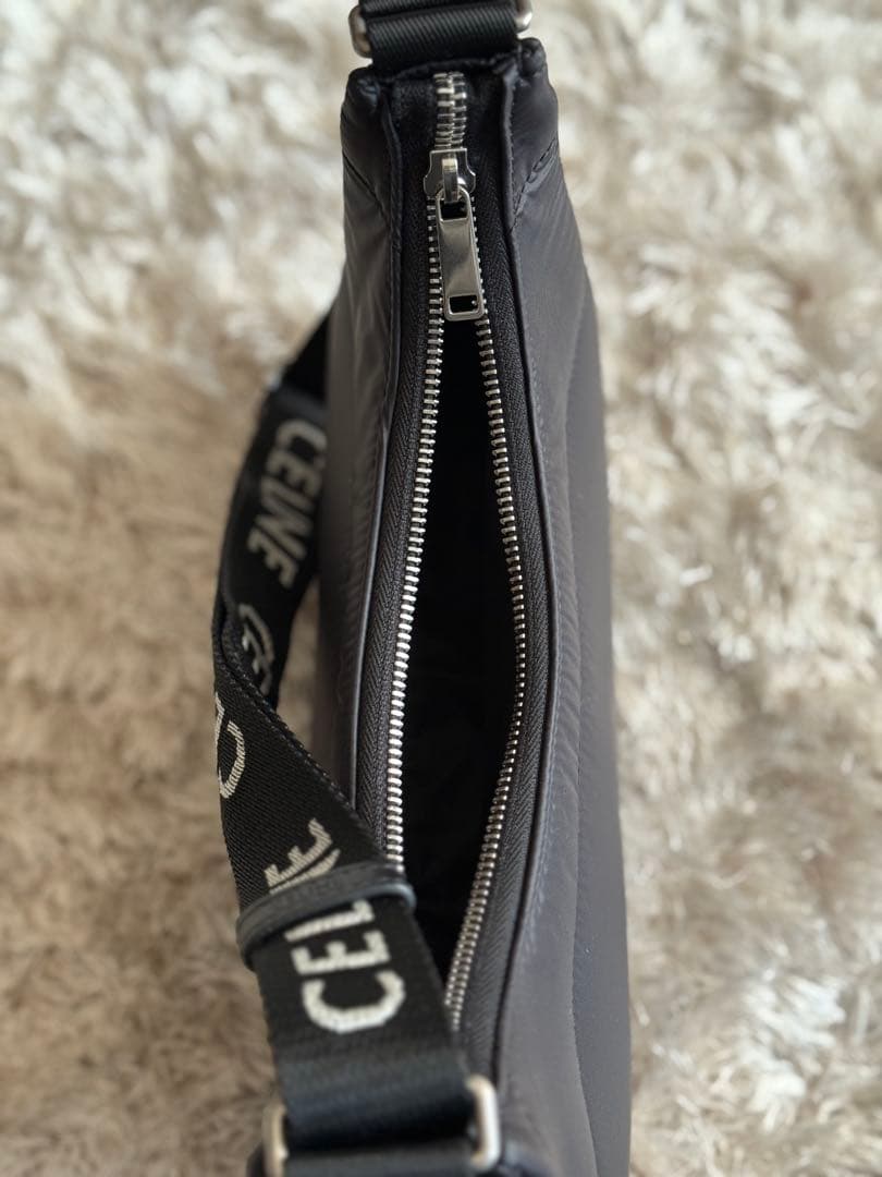 [未使用]セリーヌ　Avaナイロンバッグ ショルダーバッグ ブラック