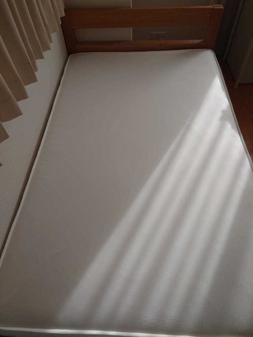 無印良品　木製ベッドフレーム・超高密度ポケットコイルマットレス　セミダブル