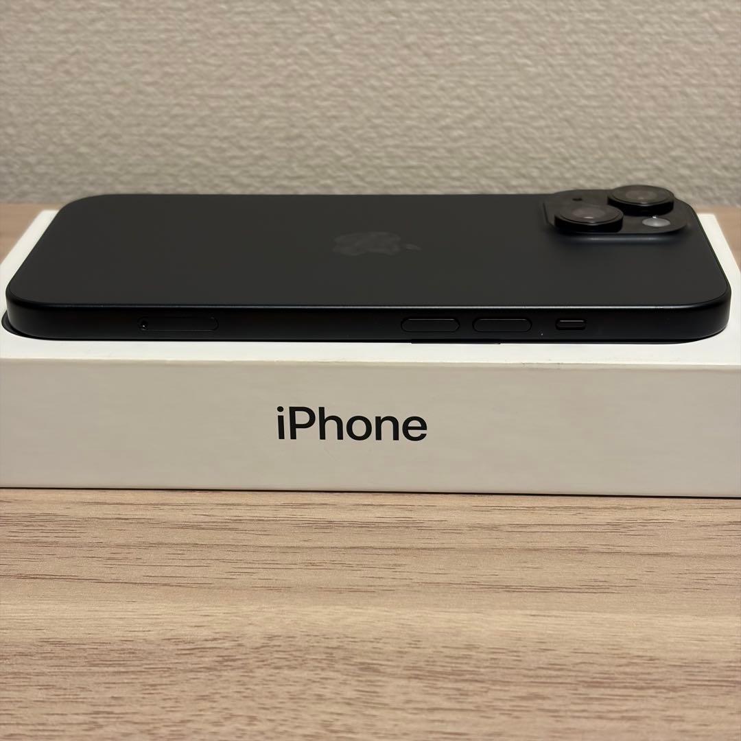 【極美品】iPhone15 128GB ブラック SIMフリー