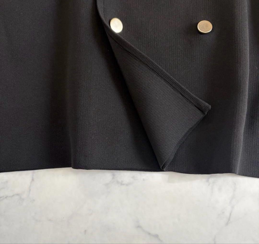 quarancielシップス 美品 金ボタン ノーカラージャケット